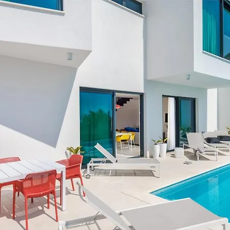 Villa Ctma235/ Modern And Luxurious Villa With Private Pool