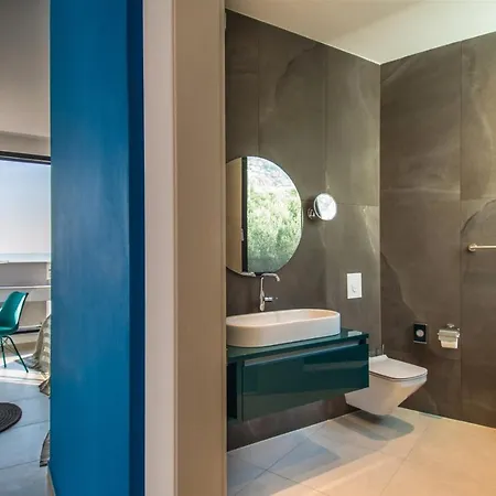 Ctma235/ Modern And Luxurious Villa With Private Pool Makarska